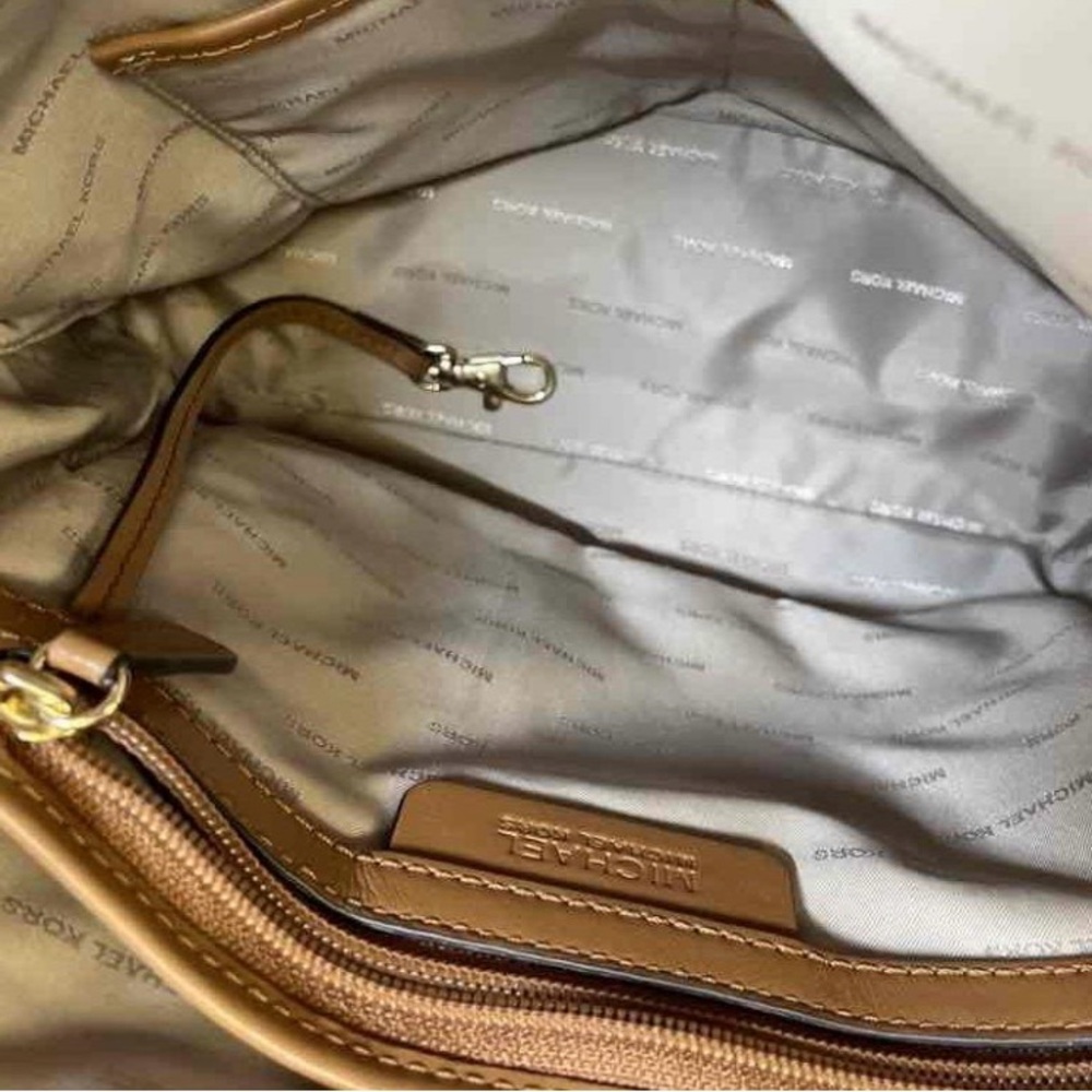 Michael Kors Rhea Medium Slim Logo Backpack - Picture 7 of 16